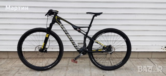 Карбонов велосипед 29 цола Specialized колело