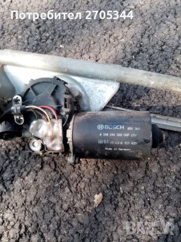 Моторче за чистачки за бмв Е 36