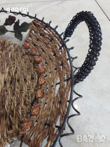 Метална плетена фруктиера , снимка 2 - Аксесоари за кухня - 31978547