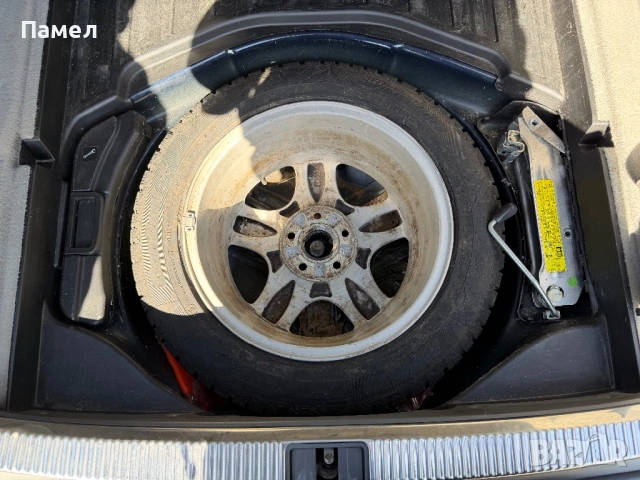 Audi A4 2.0TDI Комби , снимка 13 - Автомобили и джипове - 53895158