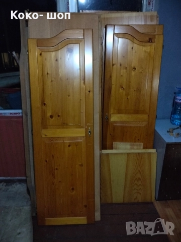 атрактивен 3крилен дървен Гардероб идр., снимка 7 - Гардероби - 52518894