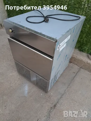 Професионален Ледогенератор KASTEL