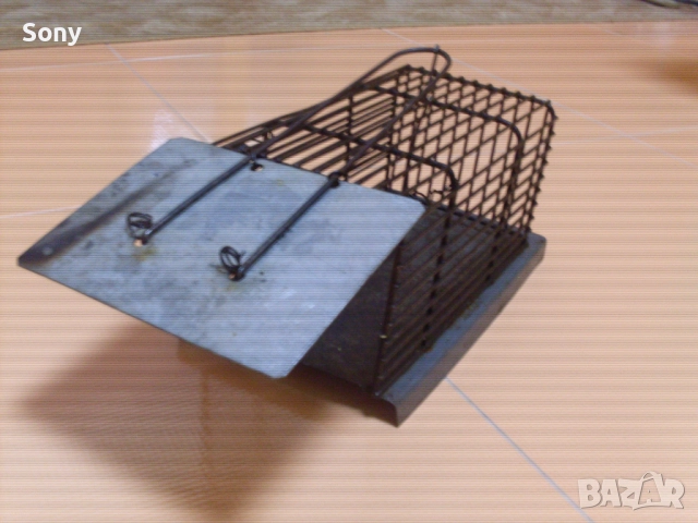Стар капан за мишки., снимка 9 - Антикварни и старинни предмети - 52581473