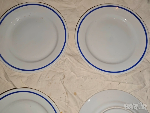 Порцеланов български чинии, снимка 4 - Сервизи - 53878478