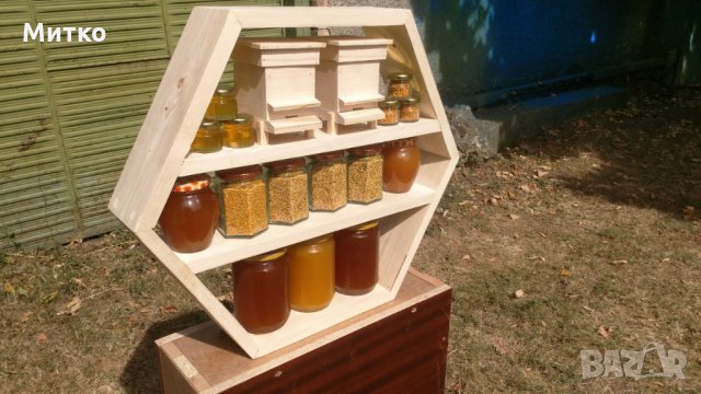 Стелаж за мед и сувенири, снимка 2 - Стелажи и щандове - 26407987