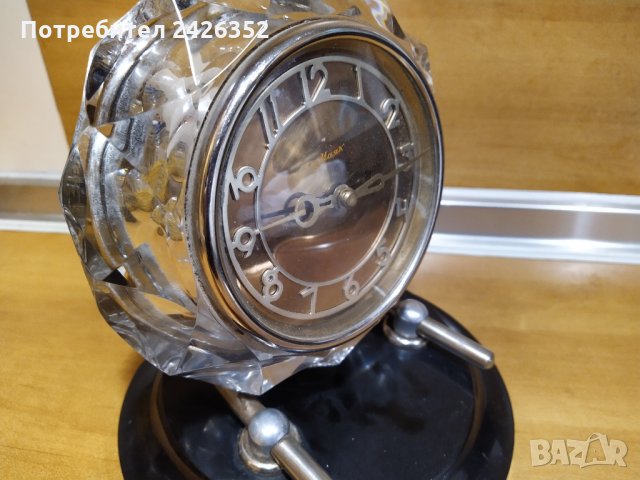 Стар настолен часовник, "МАЯК", СССР, 1965 г., снимка 2 - Колекции - 32189552