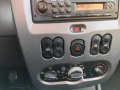 Dacia Duster 1.6 i Газ/Клима, снимка 13