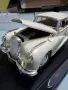 Mercedes 300C (1:18), снимка 6