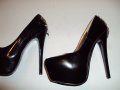 Черни лачени обувки с метална украса , снимка 6