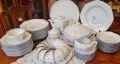 Елегантен сервиз за вечеря за 12 души на Limoges, France , снимка 1