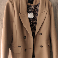 НАМАЛЕН - Mohito ново с етикет палто камел , снимка 2 - Палта, манта - 44805346