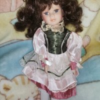 Порцеланови кукли, снимка 3 - Колекции - 42673389