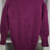 Пуловер за момичета в лилаво с V-образно деколте на LA REDOUTE teens ръст 156/158 см. цена 43 лв. , снимка 3 - Детски пуловери и жилетки - 42652978