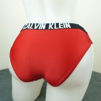 Calvin Klein M/L червена спортна бикина/бански с лека лъскавина, снимка 3 - Бански костюми - 42069448