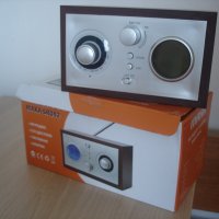 Продавам радио часовник колекционерски., снимка 1 - Радиокасетофони, транзистори - 40079136