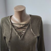 Дамска блуза, снимка 3 - Блузи с дълъг ръкав и пуловери - 31770695