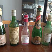 Мини бутилчици от вино и други алкохолни напитки за колекция, снимка 4 - Колекции - 31802098