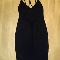 Дамска рокля в черно кадифе midi dress размер S BIK BOK цена 50 лв. + подарък сребърно колие, снимка 2 - Рокли - 42606371