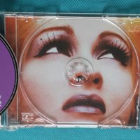 Cyndi Lauper – 2000 - Time After Time - The Best Of Cyndi Lauper(Synth-pop,Ballad), снимка 5 - CD дискове - 44719175