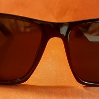 Слънчеви очила Polarized PO2260, снимка 2 - Слънчеви и диоптрични очила - 38430612