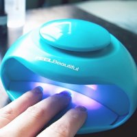 UV лампа за маникюр Nail Dryer, снимка 1 - Педикюр и маникюр - 37855189