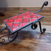 метален цветарник ръчна количка с керамичен плот , снимка 2 - Декорация за дома - 44648372