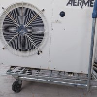 Термопомпа AERMEC въздух -вода,монофазна 220v. С външно управление 9kw., снимка 1 - Отоплителни печки - 42819218