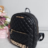 Moschino дамска чанта тип раница дамска раница код 170, снимка 3 - Раници - 39869451