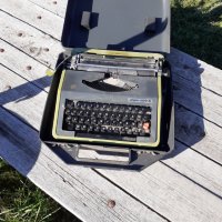 Стара пишеща машина Хеброс 1300, снимка 2 - Други ценни предмети - 29331906