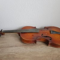 Стара цигулка по модел на Амати 1944г, снимка 4 - Струнни инструменти - 30375487