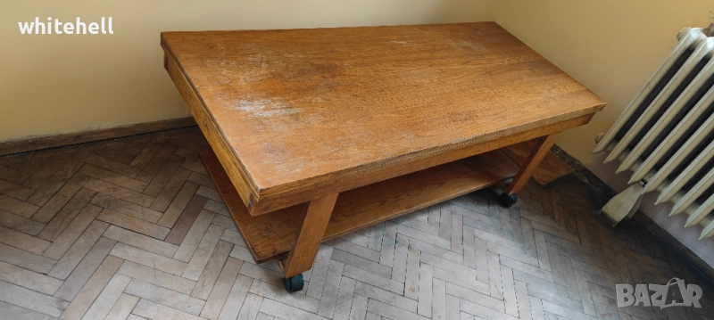 Ретро Масивна Дървена Холна Маса, снимка 1