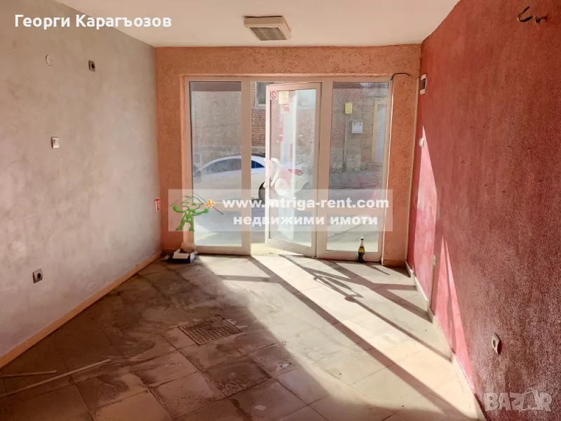 №3945 Търговски обект за продажба-29м2 с ток и вода | широк център / район Автогара /, град Хасково., снимка 1