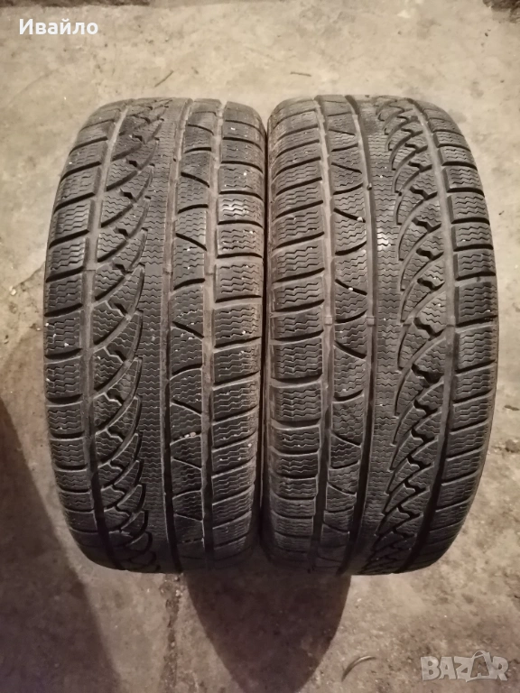 Продавам 2 броя зимни гуми 205.55.16 на 1 сезон дот 2019 Petlas , снимка 1