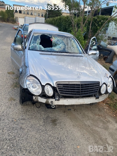 Mercedes-Benz E 211 на части 2.2 , снимка 1