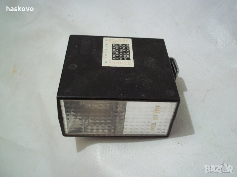 светкавица с отрязан кабел, снимка 1