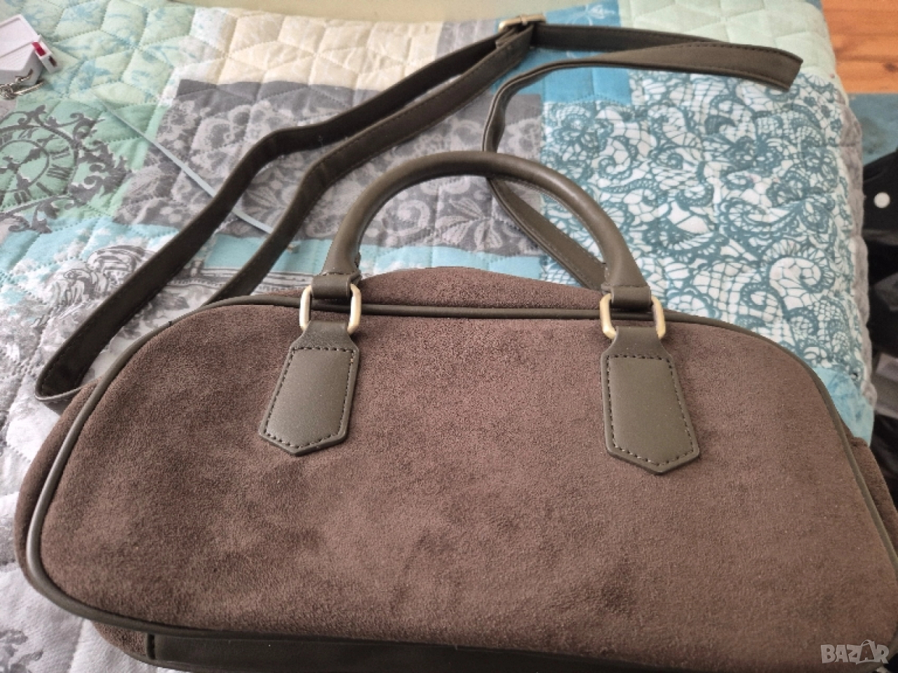 малката кафява чанта, снимка 1