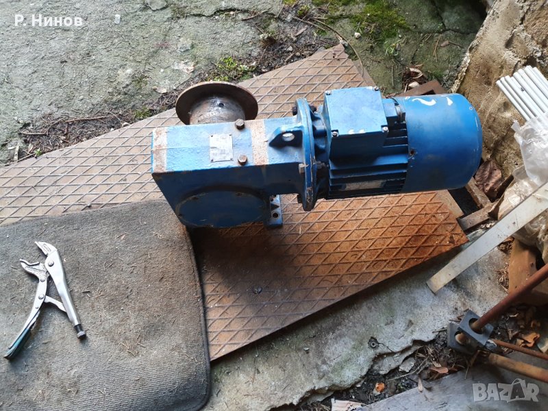 Монофазен ел.двигател/електромотор/електродвигател 2.2kW 50 rpm, снимка 1