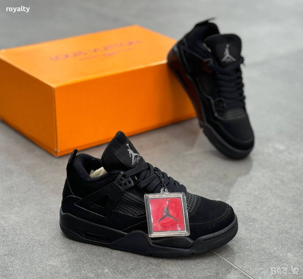 Мъжки Air Jordan 4 Retro Black, снимка 1