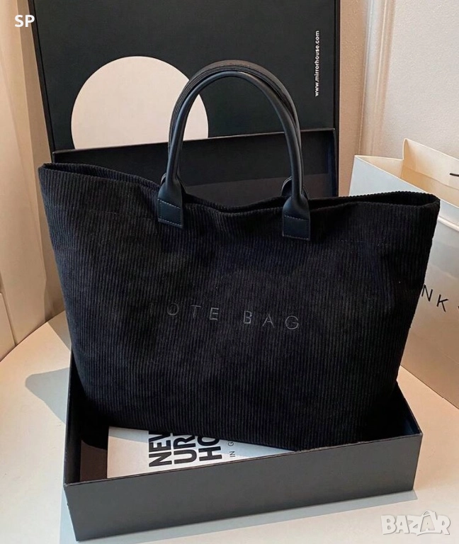 Черна нова чанта от кадифе, снимка 1