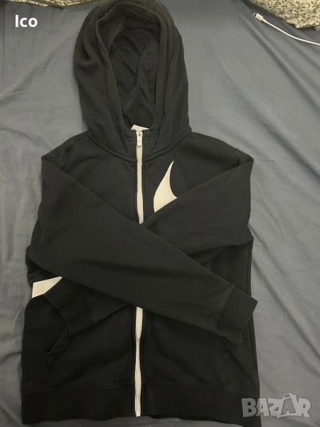 Продава се горнище NIKE, снимка 1