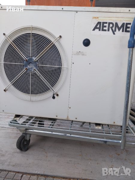 Термопомпа AERMEC въздух -вода,монофазна 220v. С външно управление 9kw., снимка 1