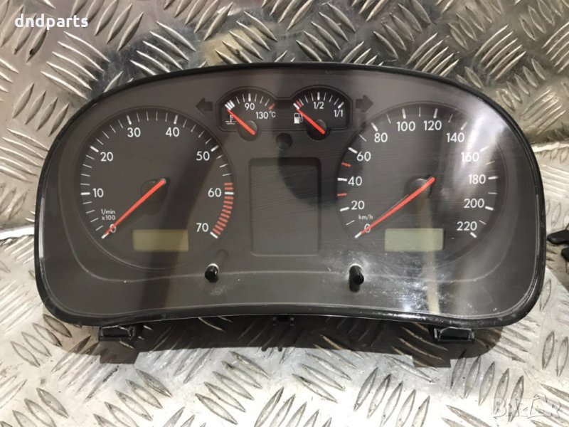 Километраж VW Golf 4 1.4I 1999г, снимка 1