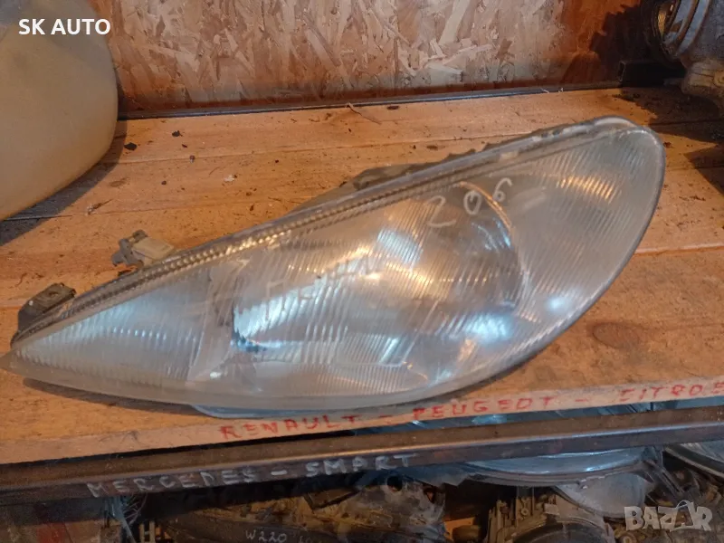 Peugeot 206 ляв фар , снимка 1
