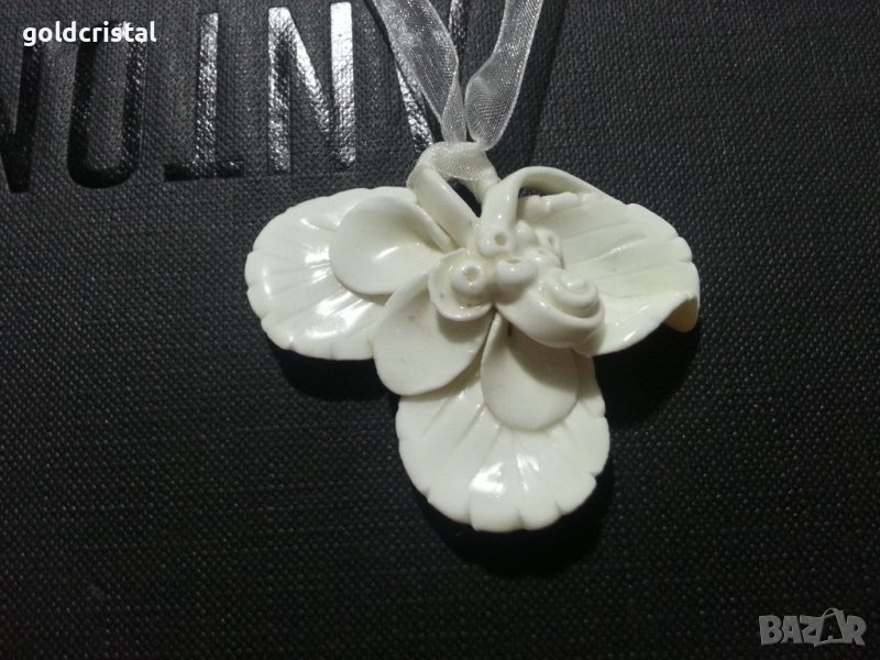 порцелан медальон , снимка 1