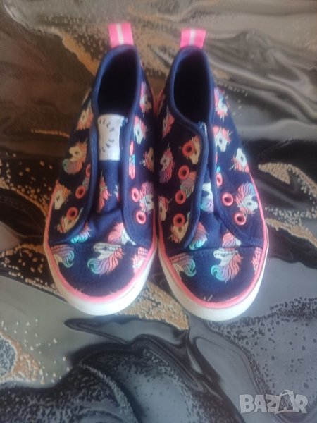 Детски спортни обувки , снимка 1