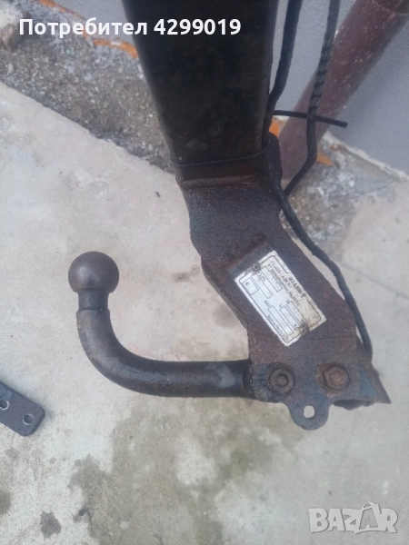 Оригинален теглич за Рено Сценик 2 , снимка 1