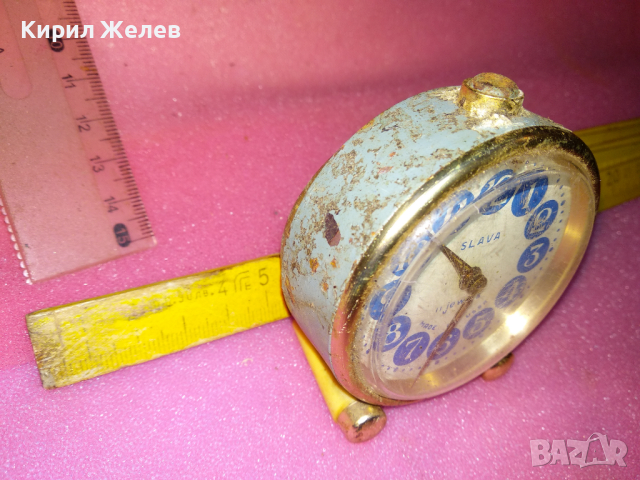 SLAVA MADE in USSR Стар КОЛЕКЦИОНЕРСКИ РУСКИ БУДИЛНИК МЕХАНИЧЕН НАСТОЛЕН ЧАСОВНИК СЛАВА СССР 43610, снимка 9 - Антикварни и старинни предмети - 44545534