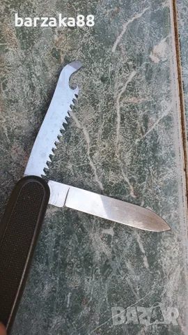 Джобно Ножче Victorinox 4 части РЯДКО, снимка 7 - Колекции - 56107310