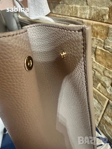 Чанти нови Furla Sofia/Фурла с дръжки за рамо, голям размер, снимка 4 - Чанти - 54230318