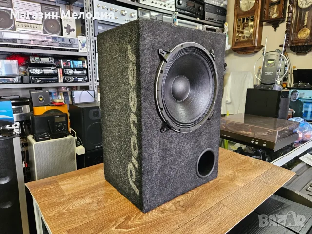 Автомобилна бас каса 12" 500W реална мощност  В отлично техничеко и визуално състояние.